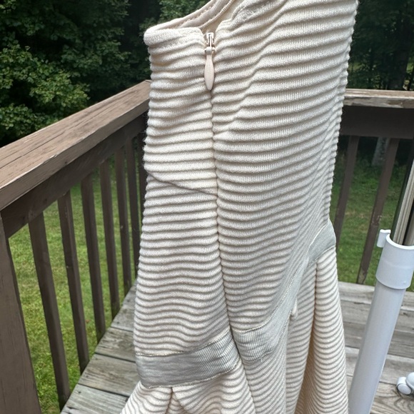 American Eagle - Picture 6 of 7